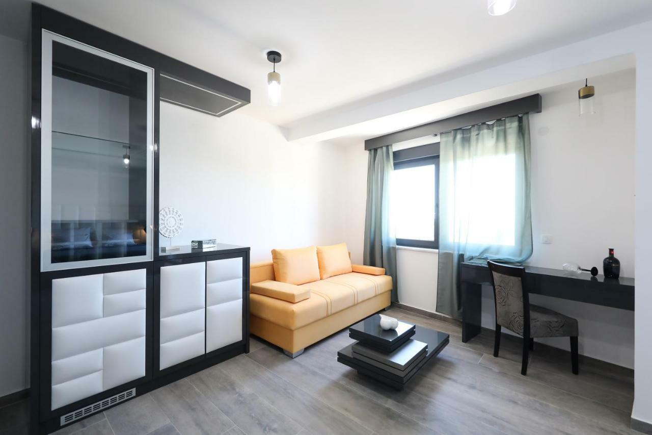 Boutique Residence Cosmopolis Bibinje Extérieur photo