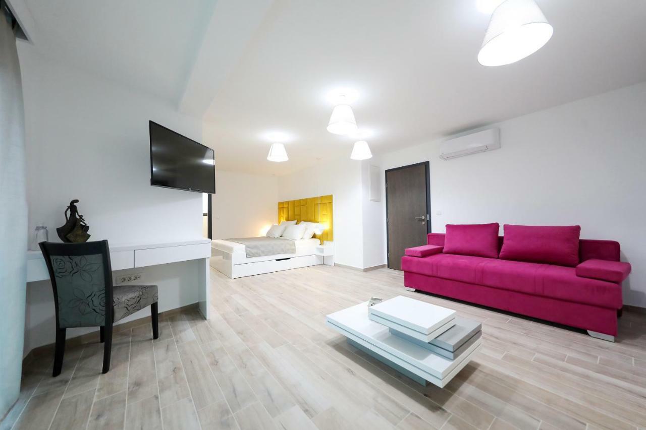 Boutique Residence Cosmopolis Bibinje Extérieur photo