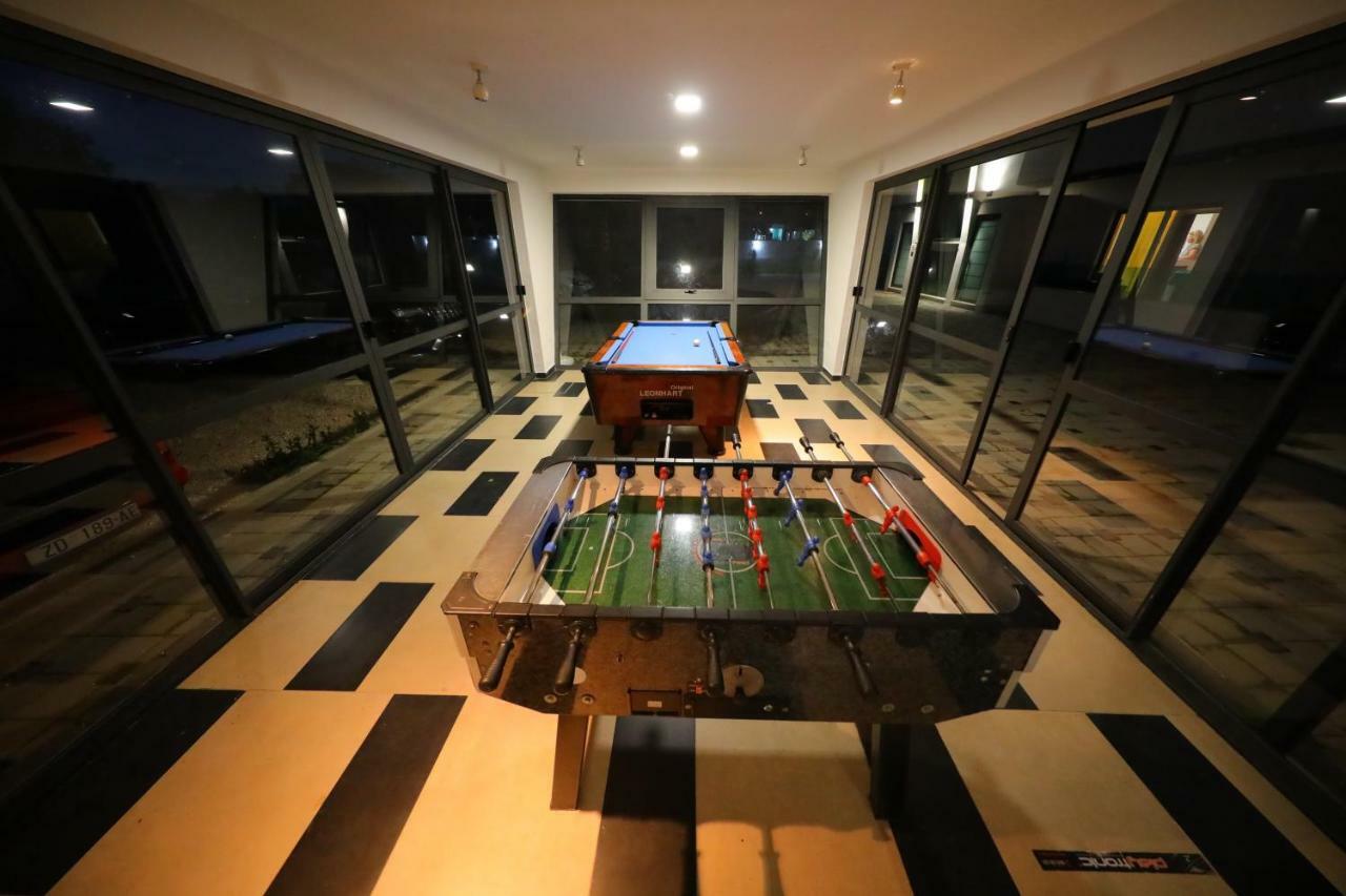 Boutique Residence Cosmopolis Bibinje Extérieur photo
